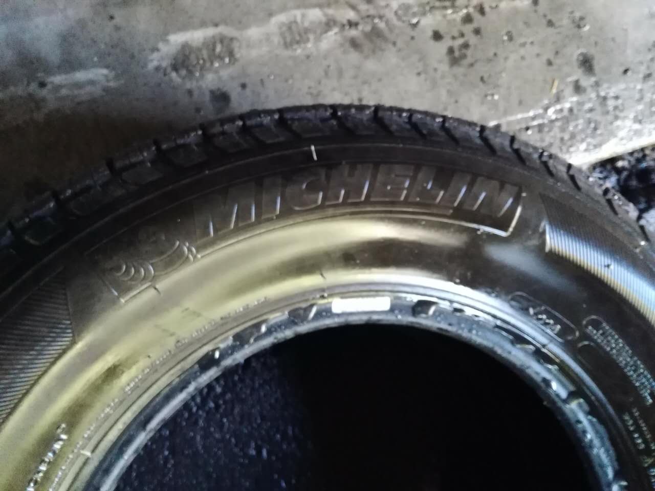 tire2.jpg